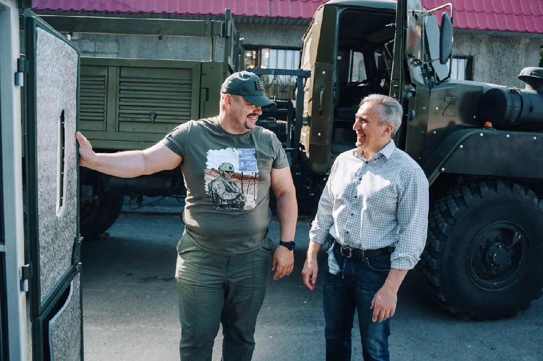 Тюменский завод создал модули и бронезащиту для автомобилей участников СВО