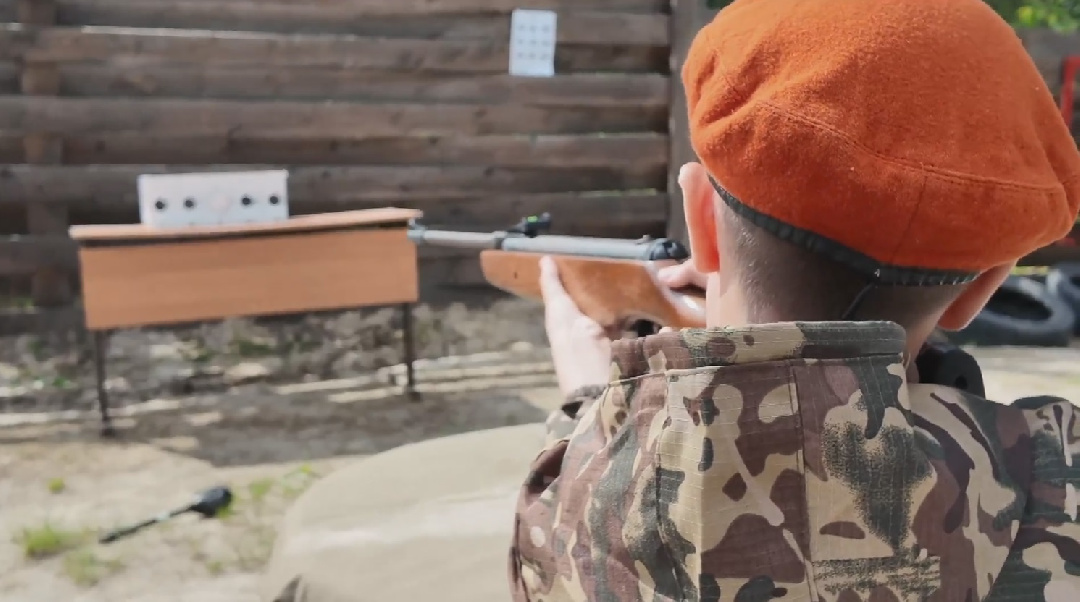 Военно-спортивный лагерь в Югре становится все популярнее у детей