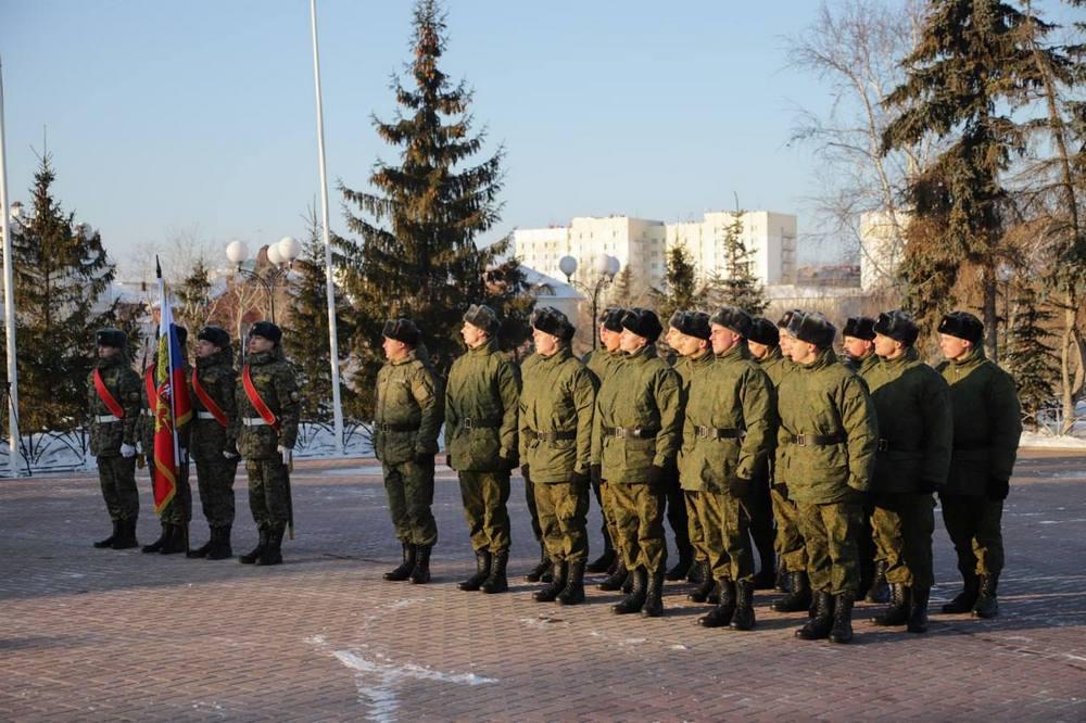 Около 2000 призывников Тюменской области пополнят ряды ВС РФ