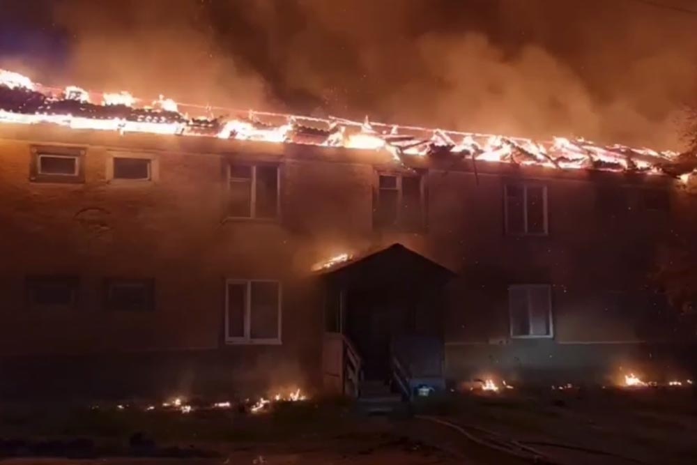 Двое малолетних детей погибли при пожаре в ЯНАО