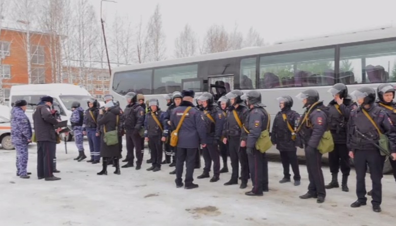 Учения по пресечению теракта провели на предприятии ТЭК в Тюменской области 