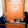 Губернатор поздравил тюменскую налоговую службу с юбилеем