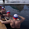 Рекорд России по игре в шахматы в ледяной воде установили в Тюмени 